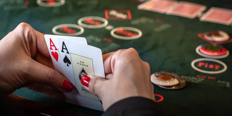 Luôn phải thay đổi chiến thuật trong game Poker đổi thưởng